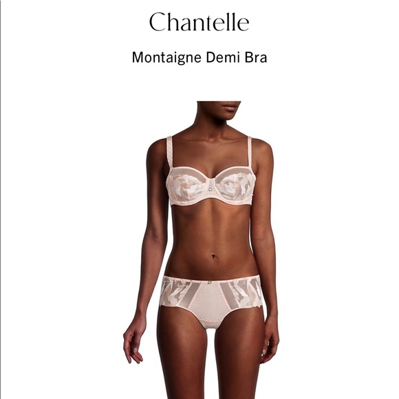 Chantelle
Montaigne Demi Bra - Picture 2 of 5